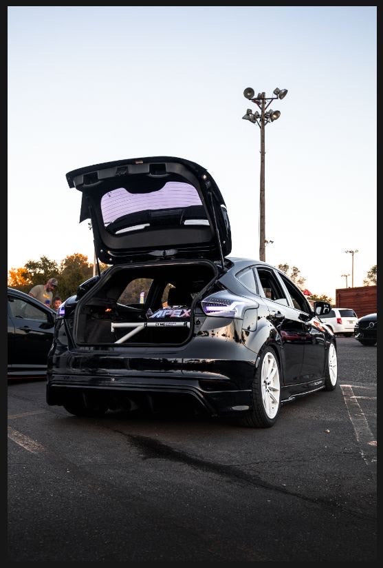 2015-2019 Ford Focus RGB Flow Series LED Tail Lights