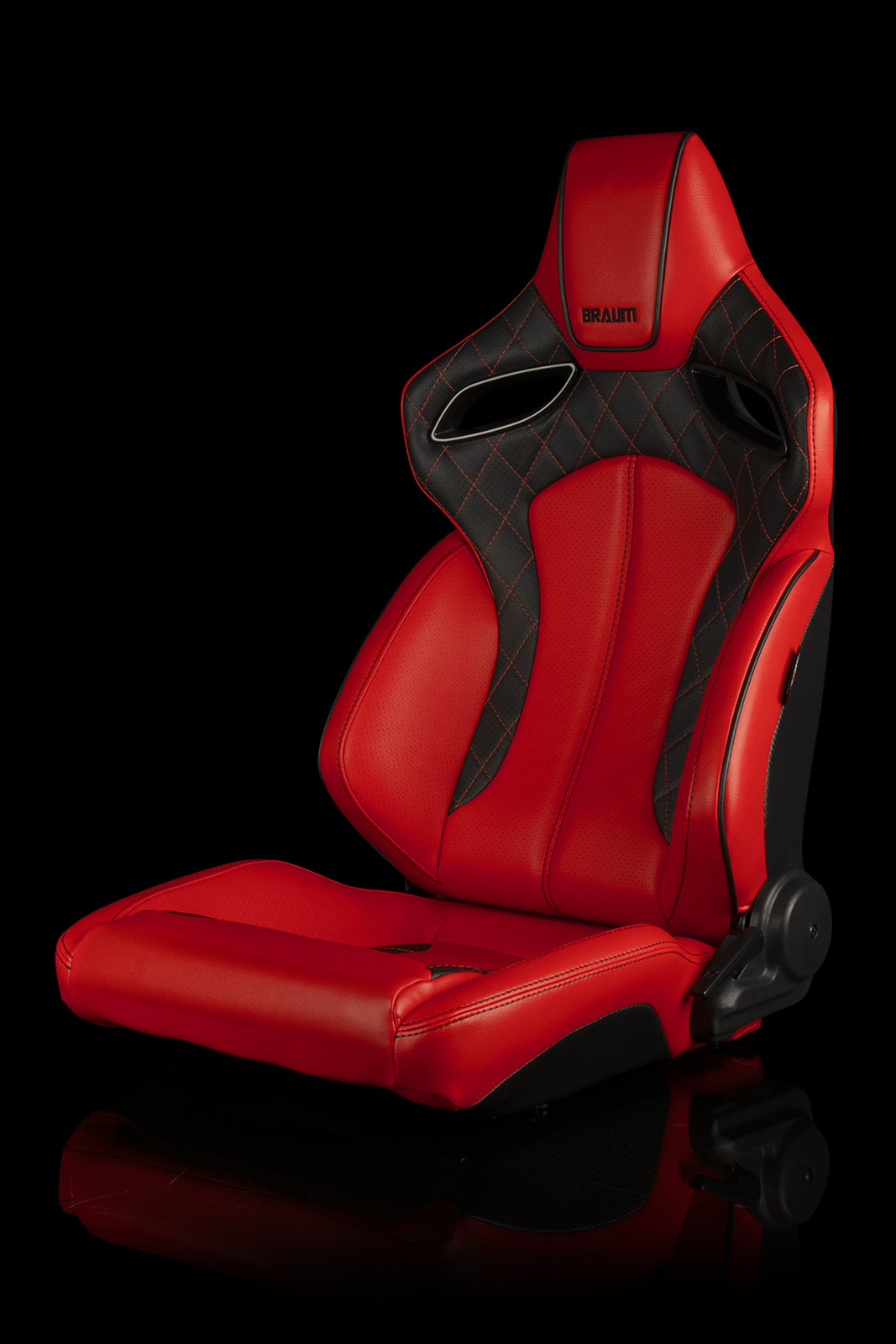 Universal BRAUM ORUE SERIES RACING SEATS (DIAMOND ED. | RED LEATHERETTE) – PAIR