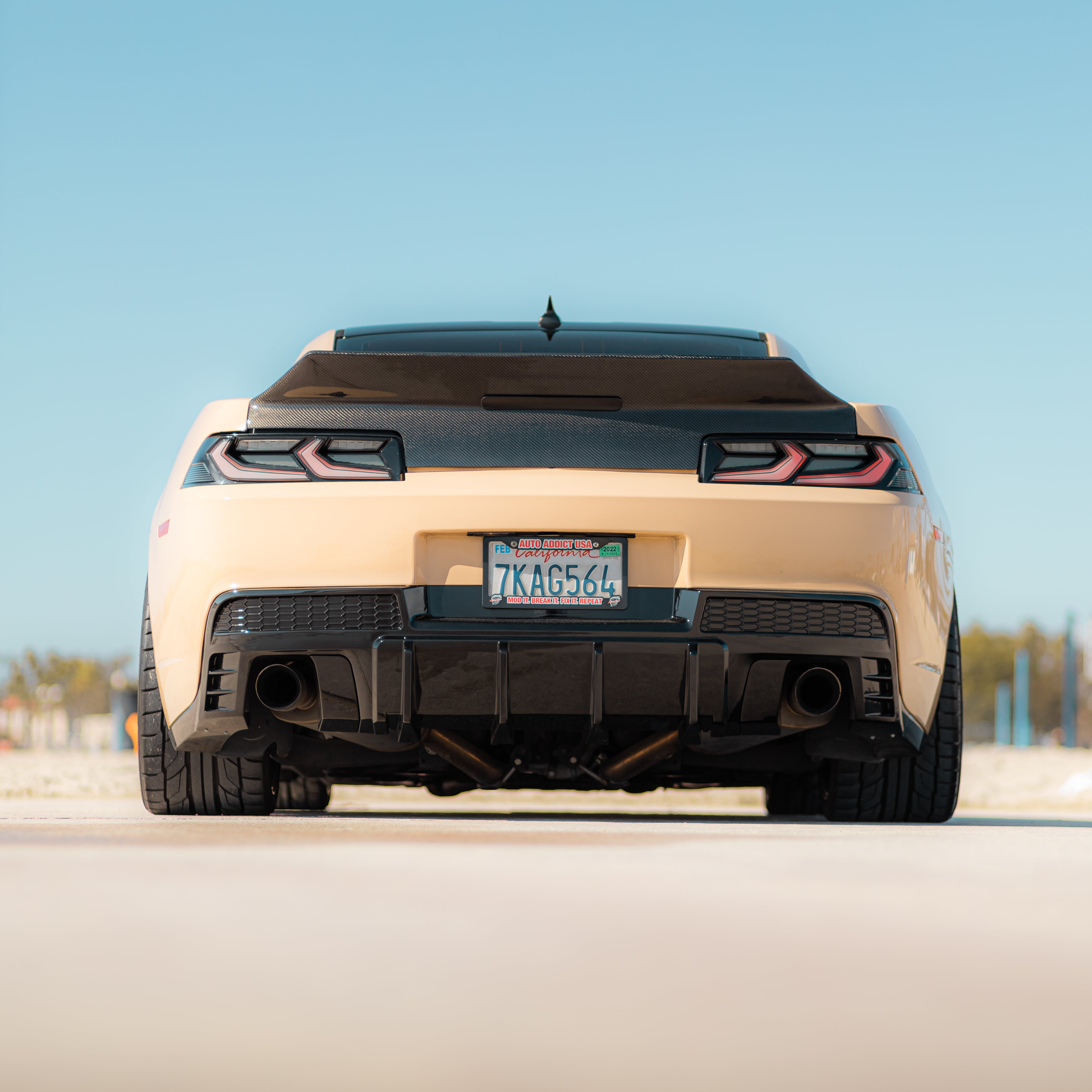 Difusor trasero con punta cuádruple o simple de aletas de tiburón estilo Evo para Chevy Camaro 2014-2015