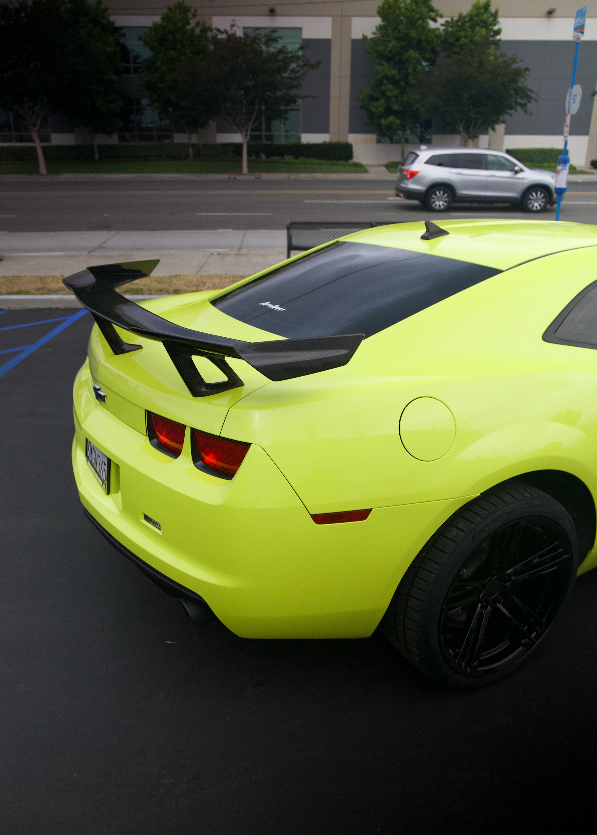 2010-2015 Chevy Camaro ZL1 1LE Full Carbon Fiber 1pc Rear Spoiler Style