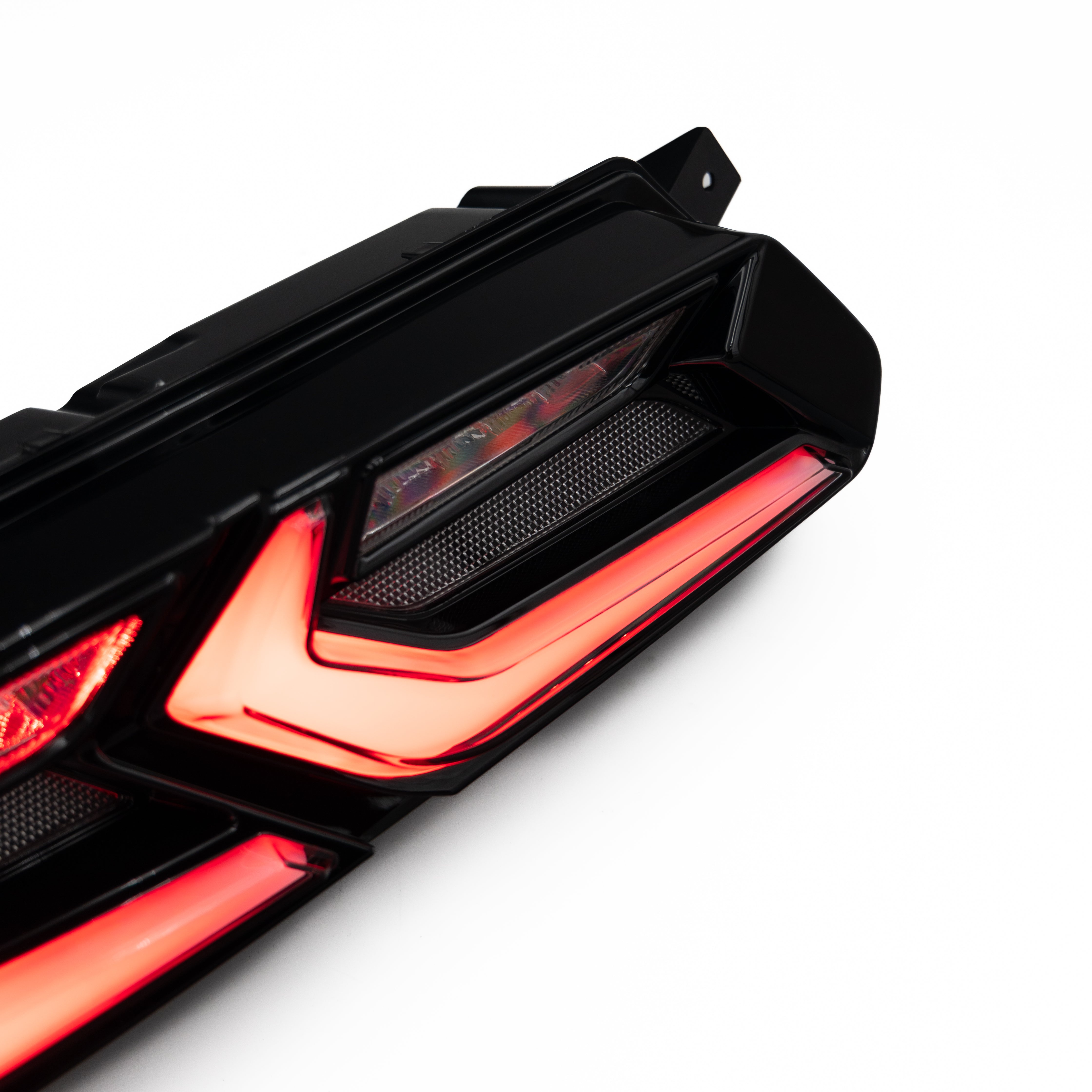 2014-2019 Chevy Corvette C7 Umbra LED Tail Lights (Clear Lens)