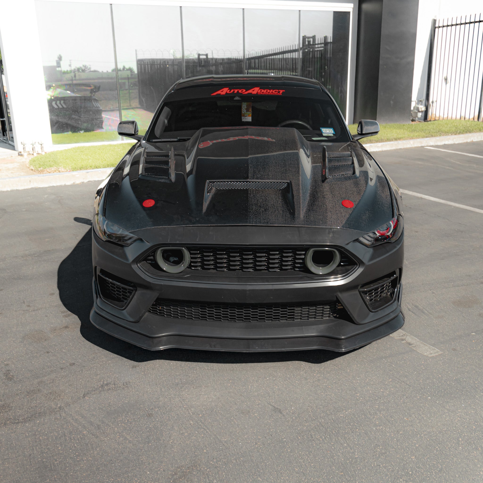 Mach1の品物です 2015-2023 Ford Mustang Mach 1 Conversion Front Bumper Kit For S550