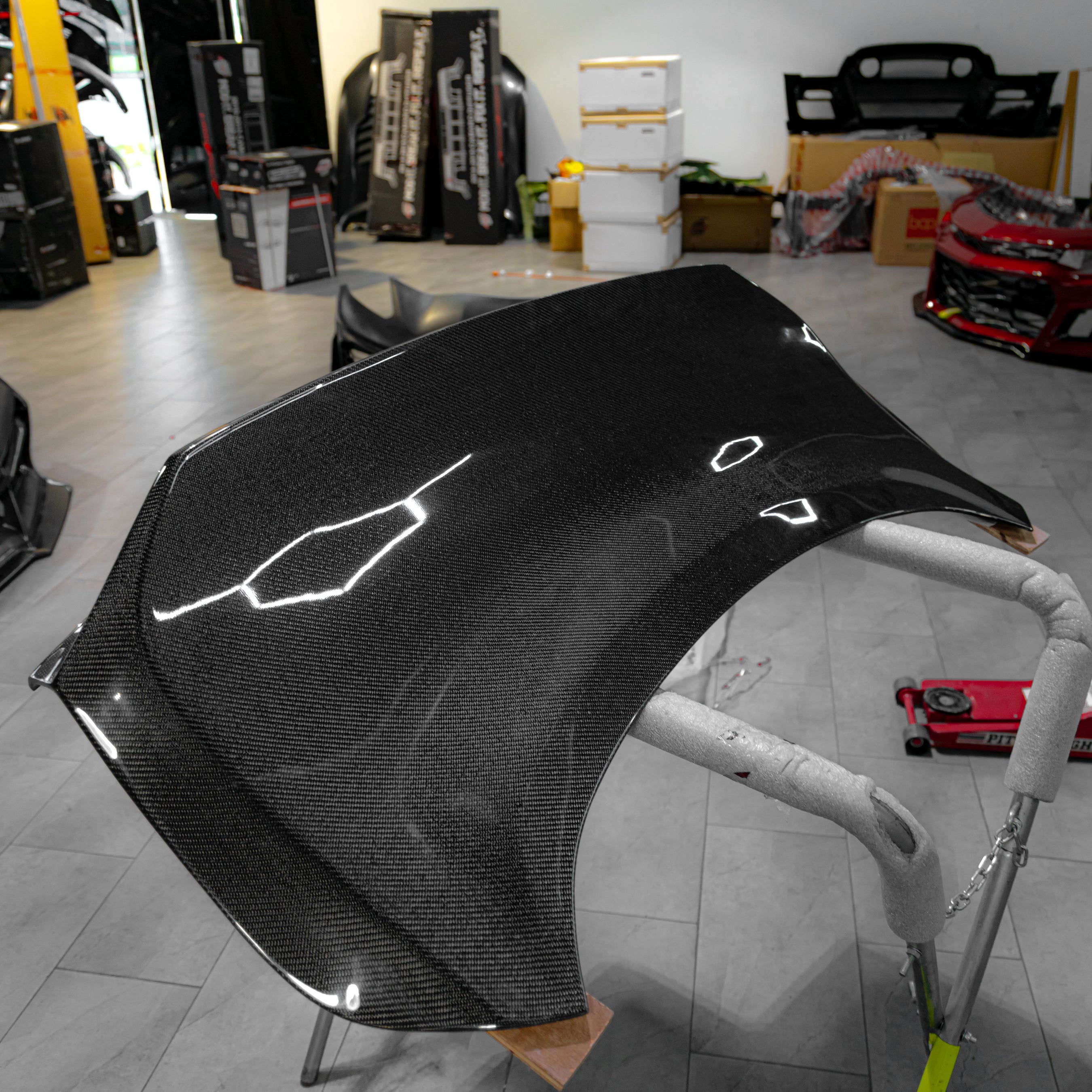 OPEN BOX 2015-2022 MUSTANG DOUBLE SIDED CARBON FIBER TYPE-ST DECKLID WITH INTEGRATED SPOILER