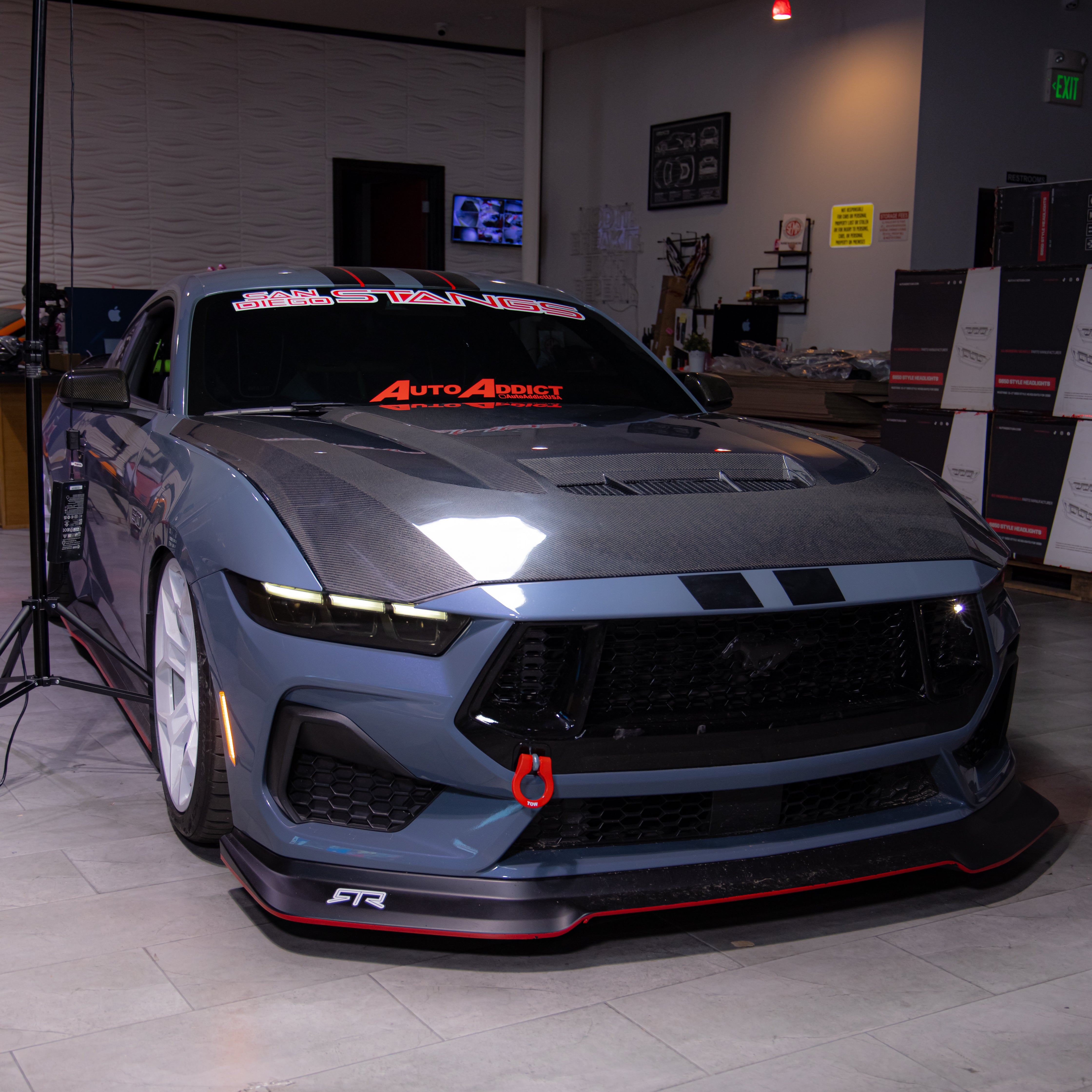 2024+ Ford Mustang S650 Type-LM Carbon Fiber Double Sided Hood