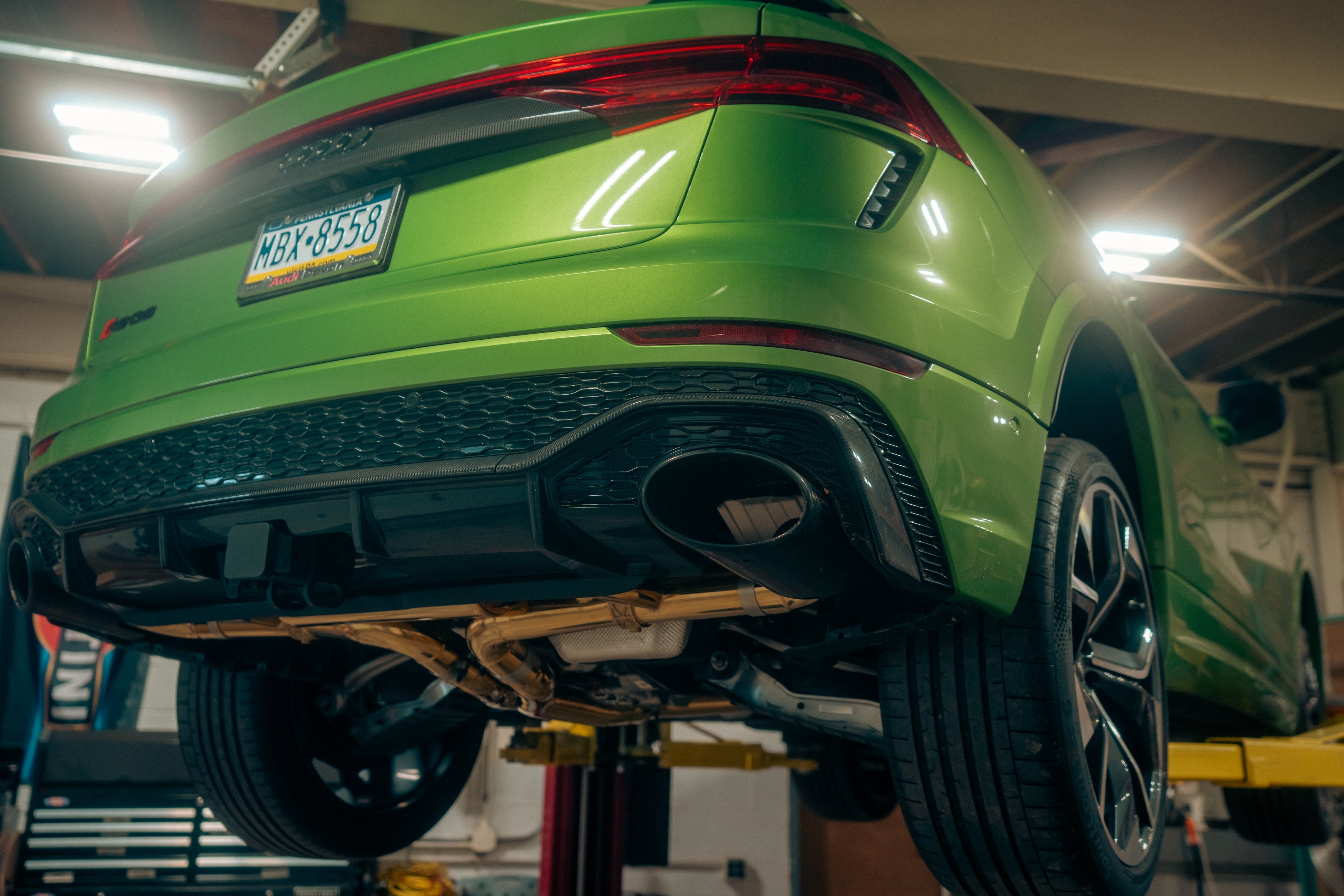 AUDI RSQ8 Valved Sport Exhaust system