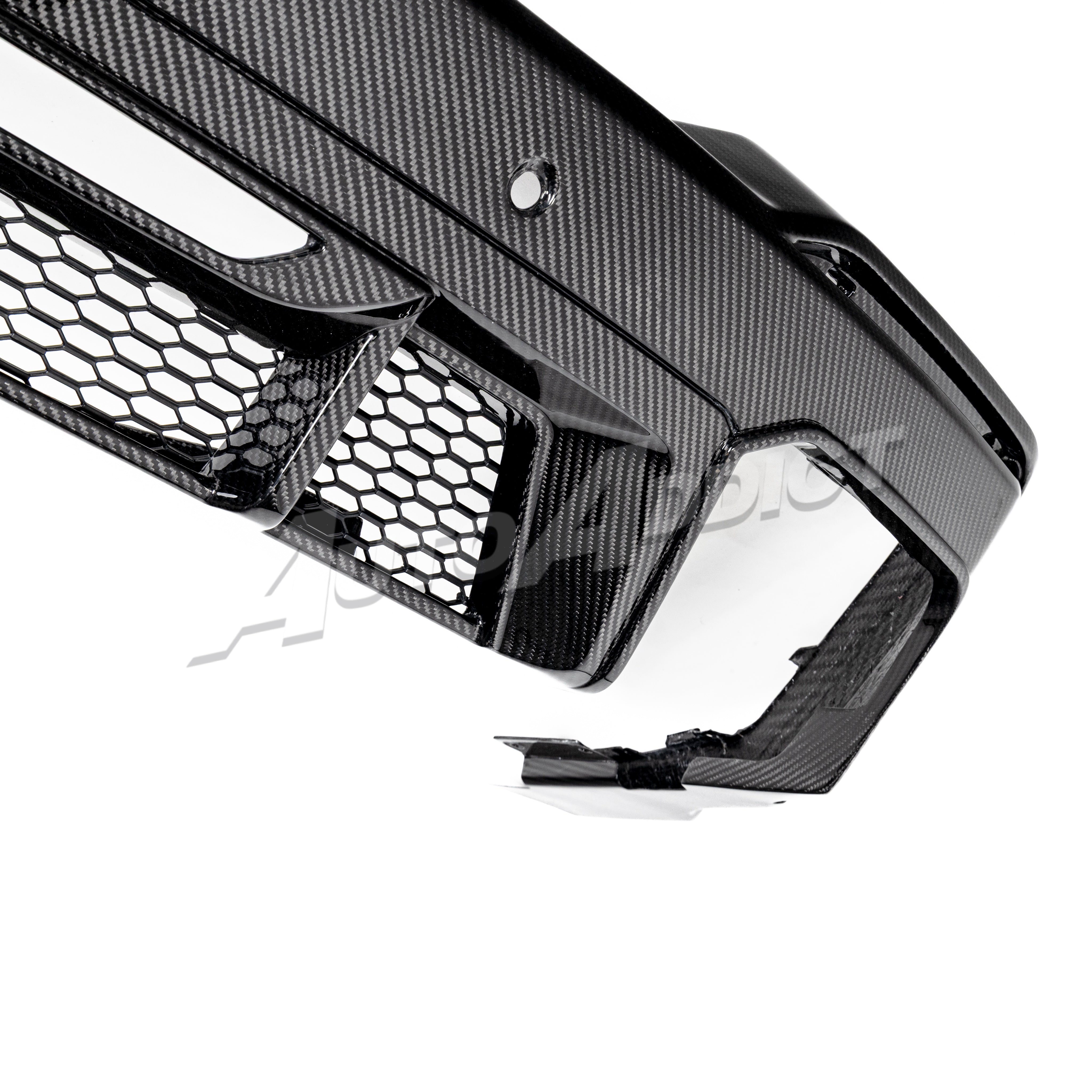 2024–2026 Mustang S650 Heritage SC™ V-Shaped Dry Gloss Carbon Fiber Rear Diffuser Rectangular-Exit Quad Tips