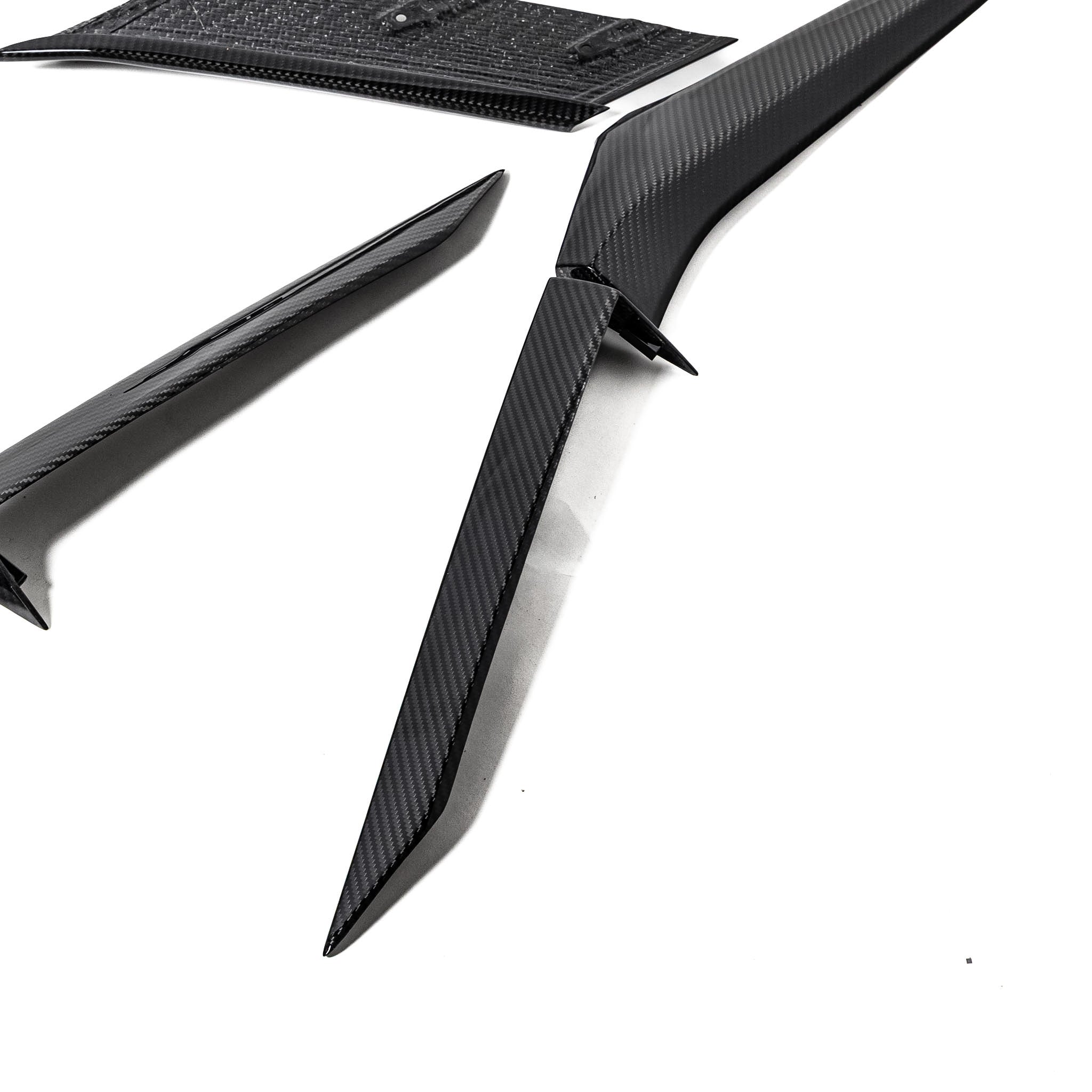 2022-2027 Corvette C8 Z06/E-Ray Dry Gloss Carbon Fiber Door Handle and Quarter Panel Replacement Trim Kit