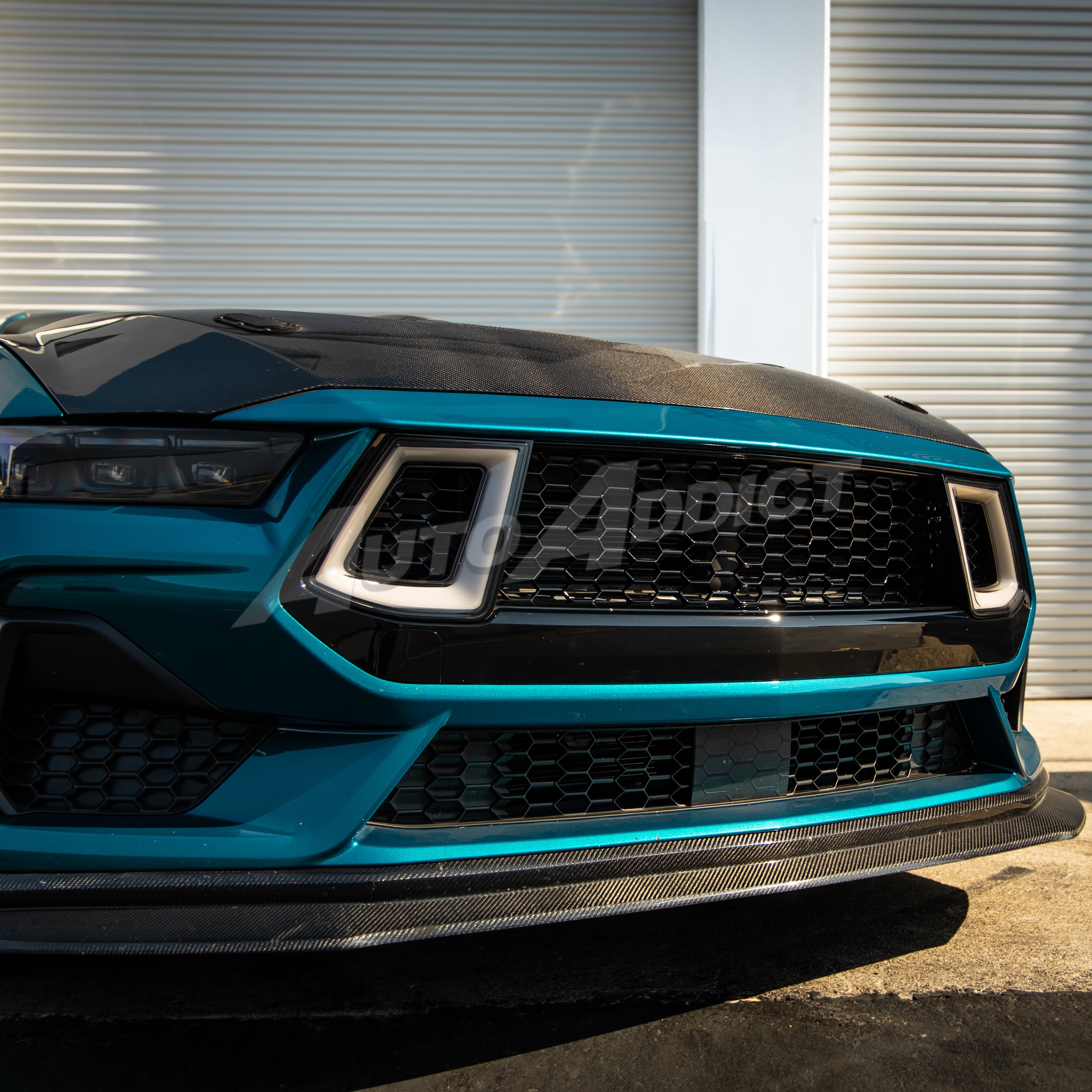 2024-2026 Mustang S650 Front Upper Grille Gloss Black Dynamic Animation LED Amber Turn Signal