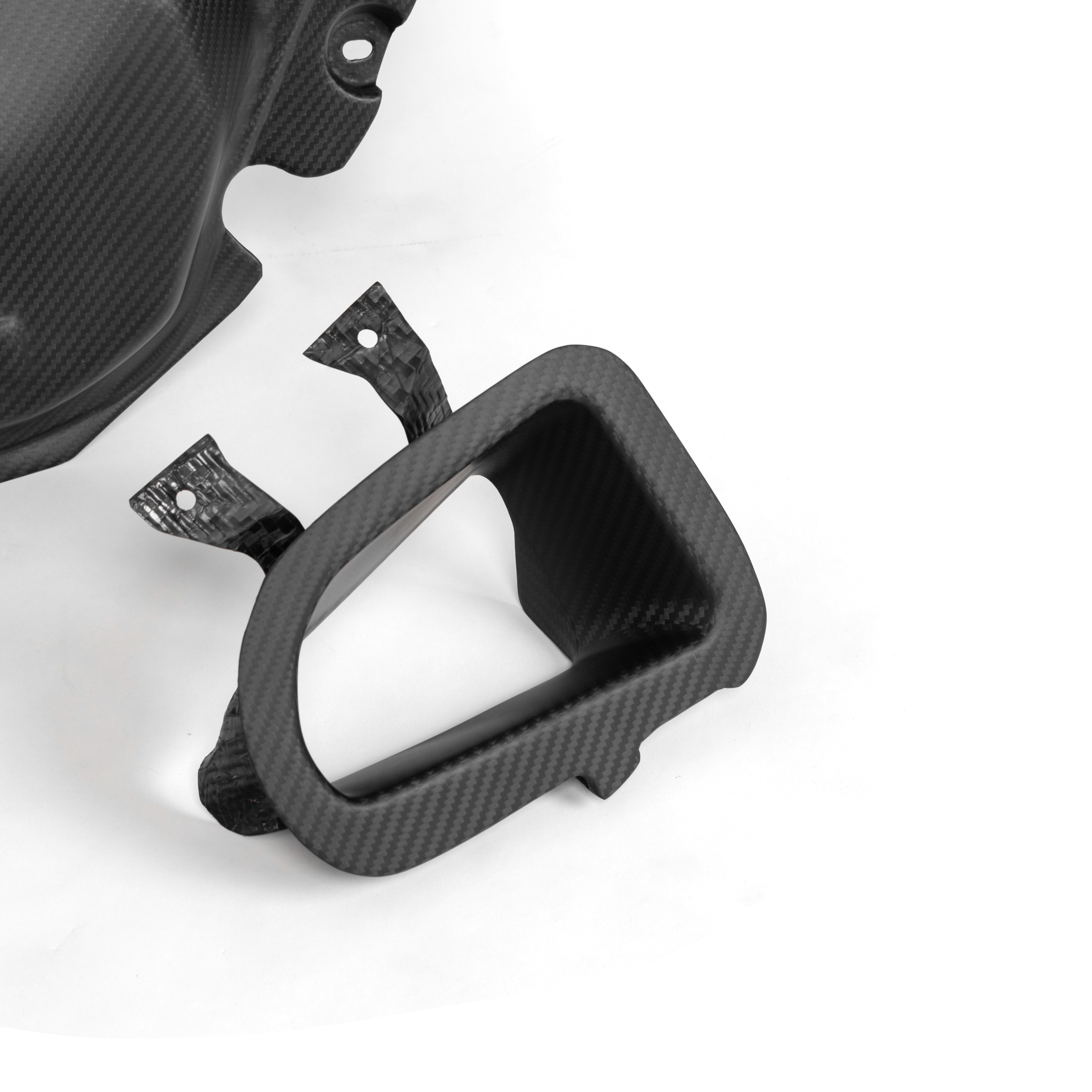 C8 ZR1X Functional Dry Carbon Fiber Air Extractor Set OEM Hardware Installation