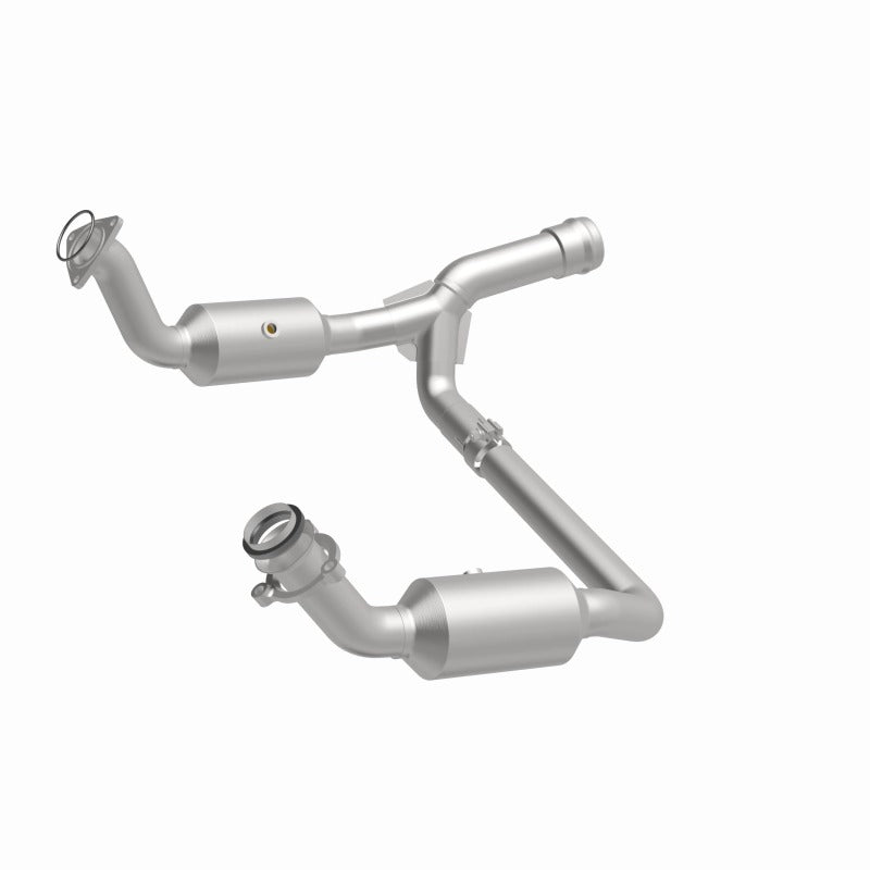 MagnaFlow 19-20 Chevrolet Silverado 1500 6.2L Single Underbody Direct-Fit Catalytic Converter