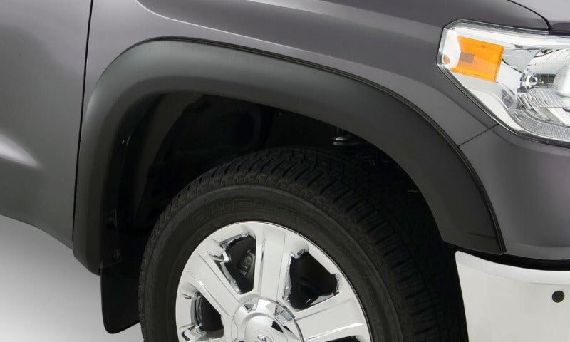 Husky Liners 16-25 Toyota Hilux OE-Style Fender Flares (4pc) - Black