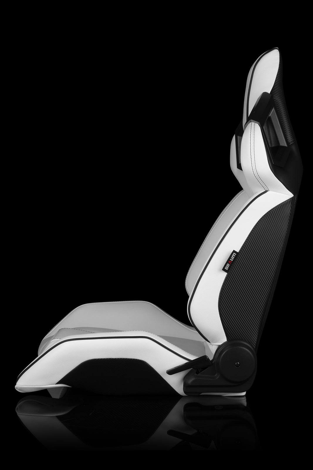 Universal BRAUM ALPHA-X SERIES RACING SEATS (WHITE & BLACK) – PAIR