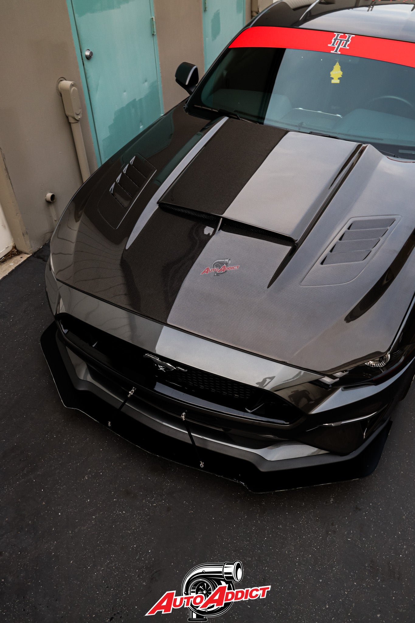 2018-2023 FORD MUSTANG RAM AIR DOUBLE SIDED CARBON FIBER HOOD